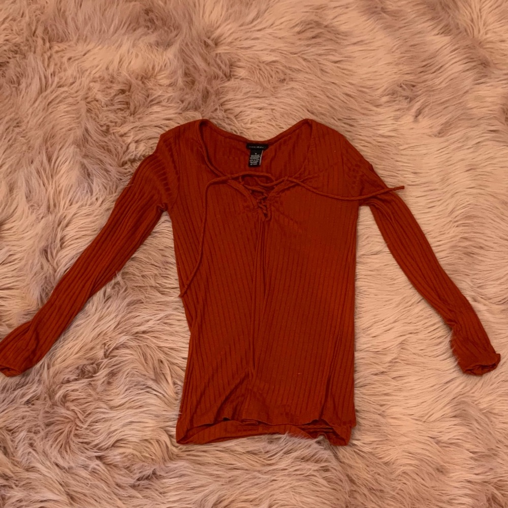 Long sleeve top